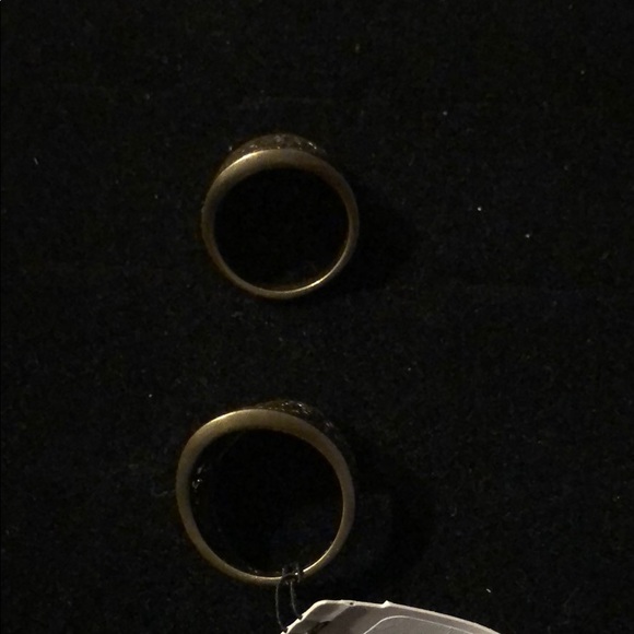 Premier Designs "Jasmine" Rings - Picture 3 of 4